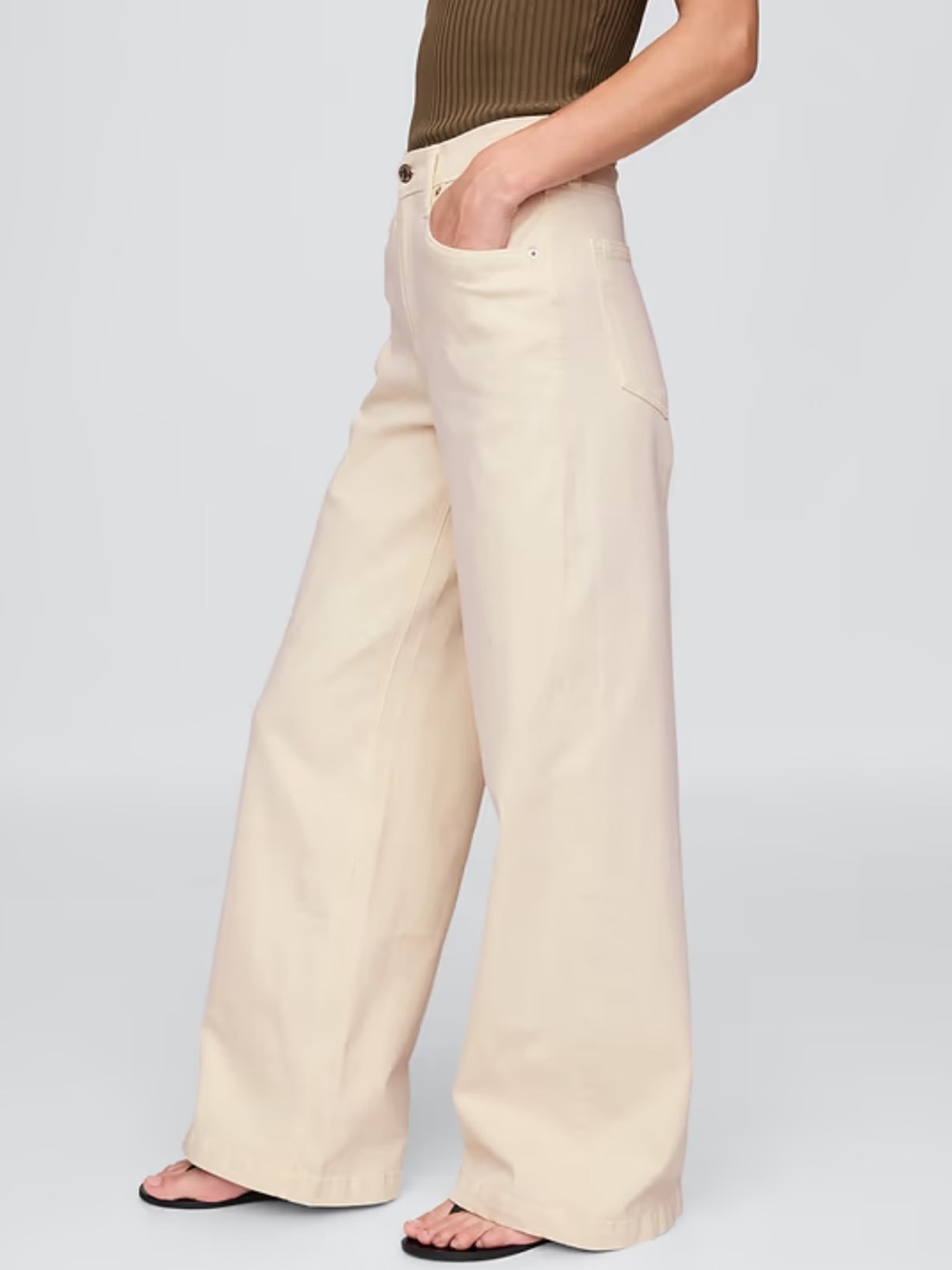 NWT Gap Low Stride Jeans in Pebble Beach, Size 14S